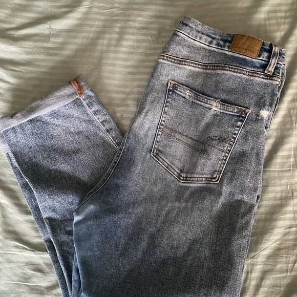 Slightly distressed light-wash mom jeans from American Eagle size 16. - Picture 2 of 5